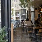 Beyaz Renkli Düz Kendinden Yapışkanlı Folyo 3