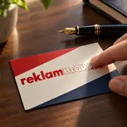 Kabartma Laklı Kartvizit 3